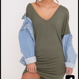 Prettylittlething Green T-shirt Dress